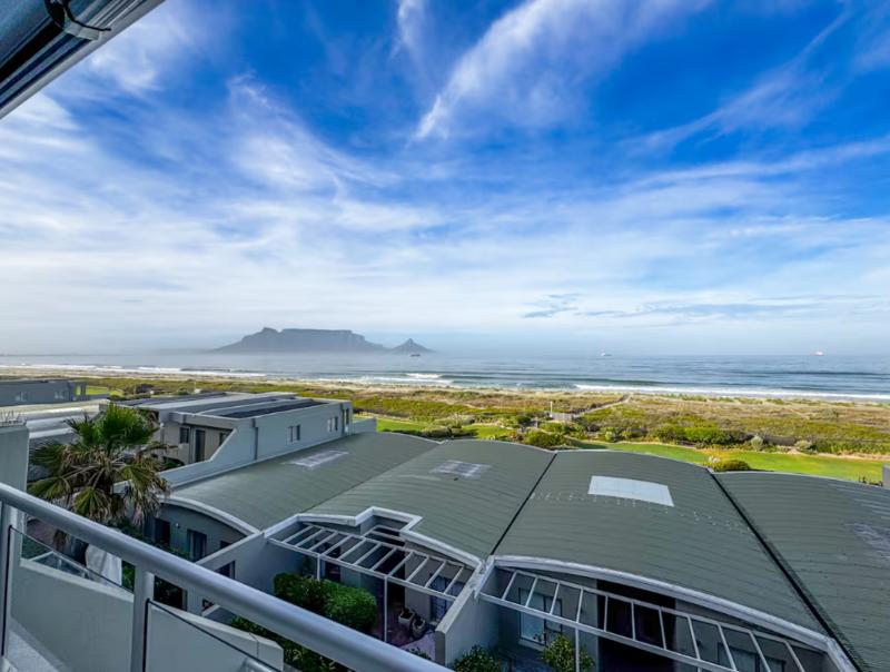To Let 2 Bedroom Property for Rent in Dolphin Beach Western Cape